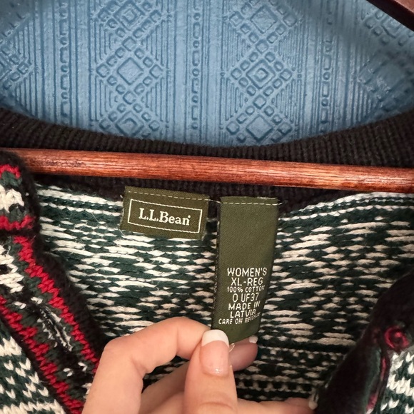 Vintage Women’s L.L. Bean Green Christmas Sweater - XL Reg - Picture 5 of 5